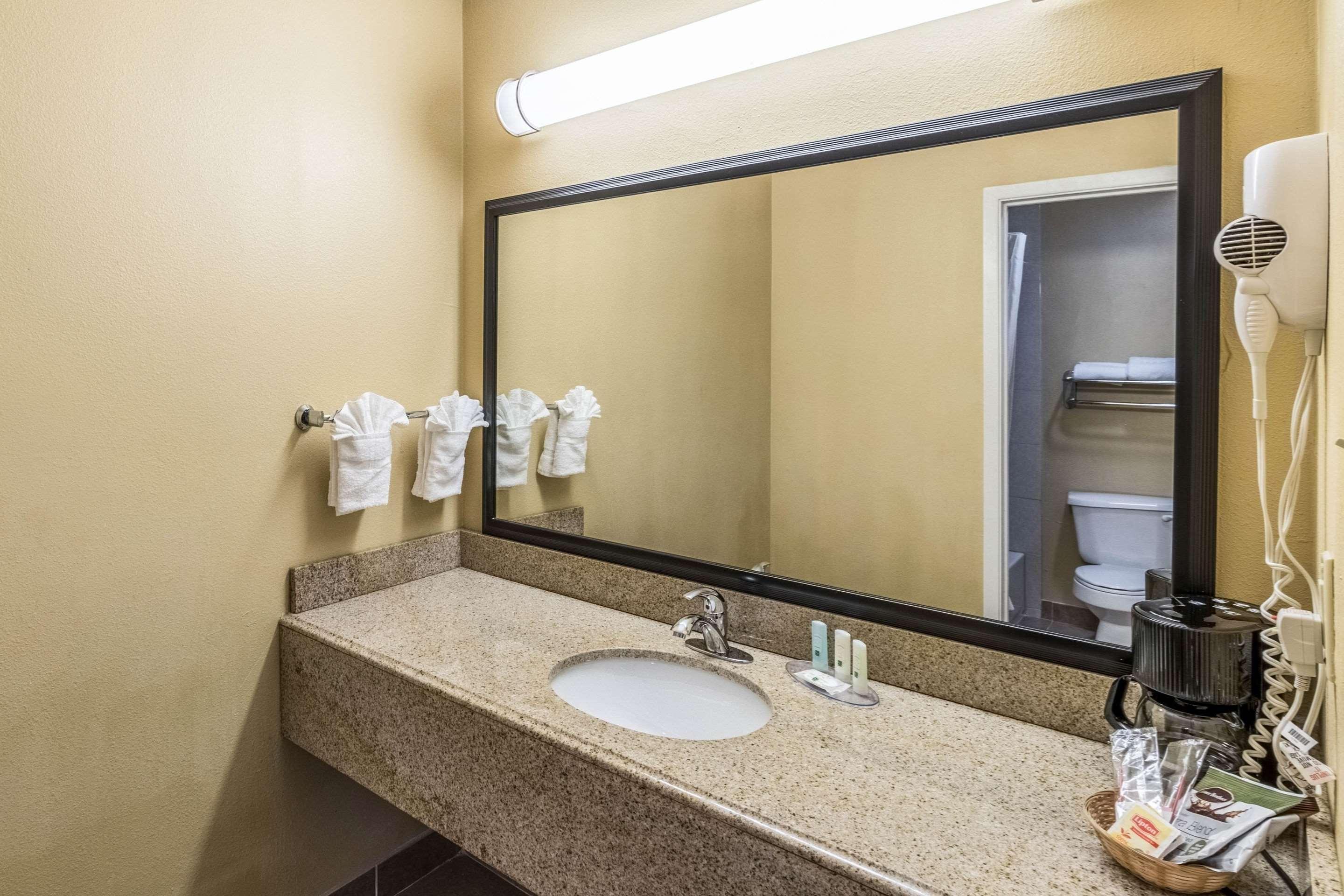 Quality Inn Corsicana Zewnętrze zdjęcie