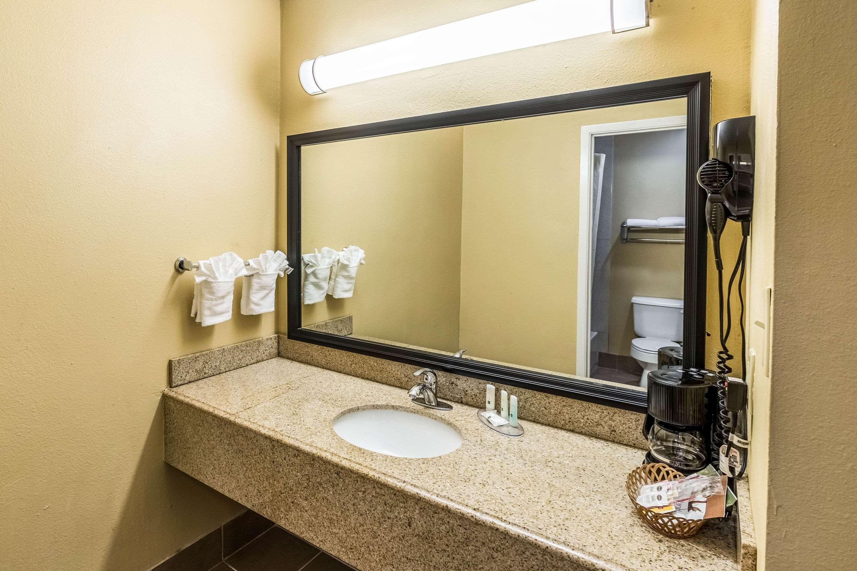 Quality Inn Corsicana Zewnętrze zdjęcie
